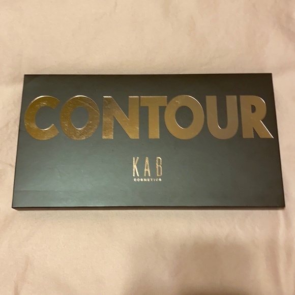 ๐SALE!!๐NIB BOXY CHARM Kab Cosmetics Contour Palette Vol 1 - Picture 2 of 5